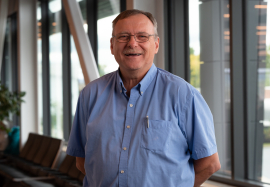 thumbnail: Larry Lackey